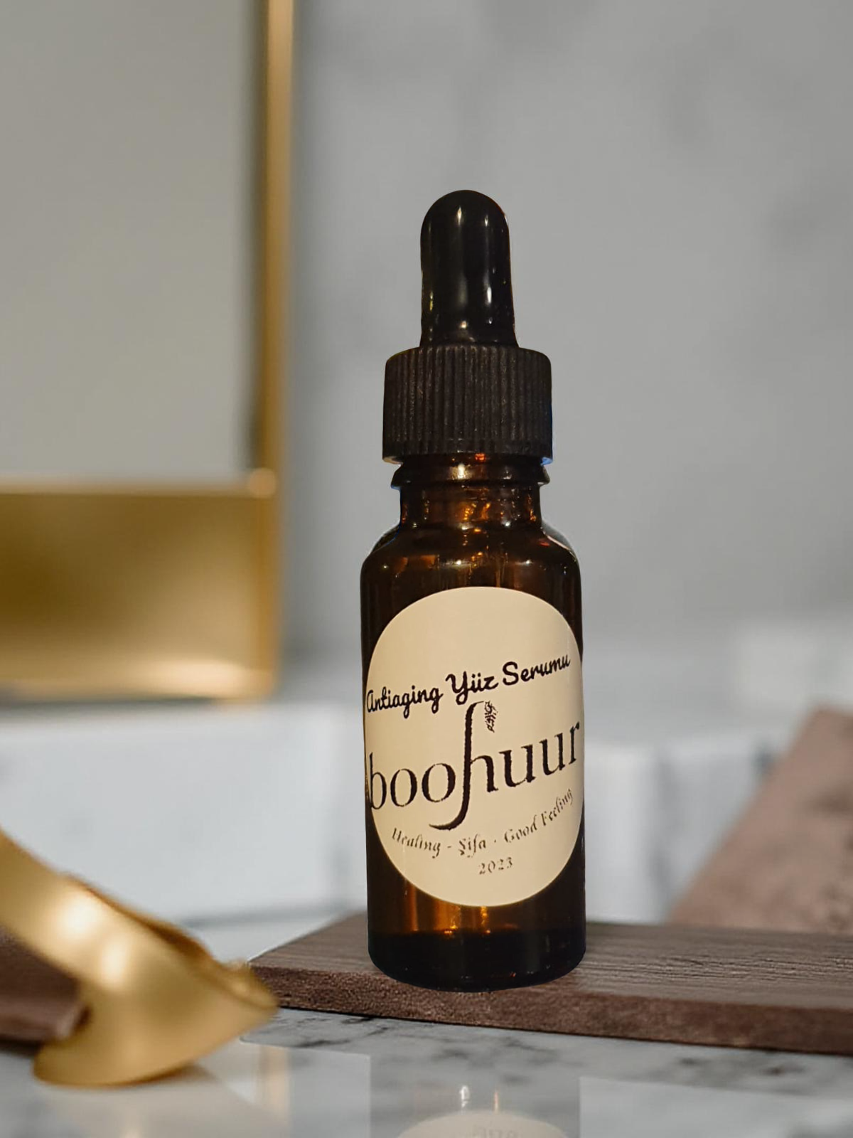 Antiaging Yüz Serumu – Zamanı Cildinizden Silin